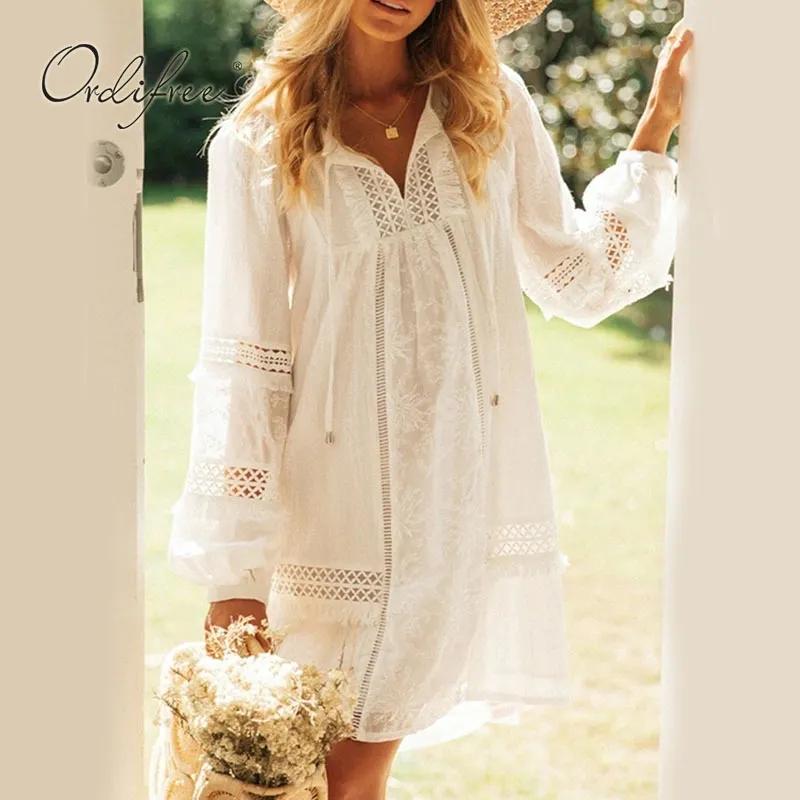 Women Embroidery Mini Sundress Long Sleeve White Lace Loose Summer Vocation Short Tunic Beach Dress 210415