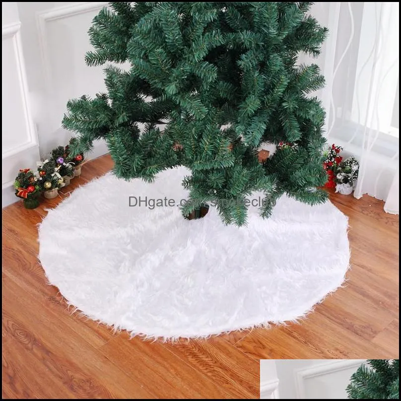 White Round Faux Fur Christmas Tree Skirt 35.5 Inches Diam - Shaggy Shag Faux Sheepskin Christmas Tree Decor
