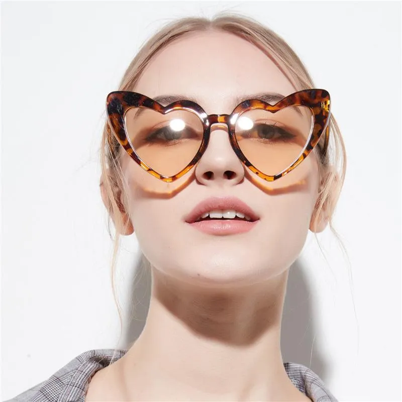 Lunettes de soleil Vintage pour femmes et hommes, surdimensionnées en forme de cœur, rétro de styliste, miroir UV 400, visière