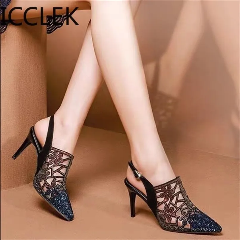 Höga klackar Sandaler Kvinna Mesh Summer Skor Kvinnor Pumpar Pekade Toe Ankel Buckle Strap Etnisk Broderi Flower Handgjorda 210907