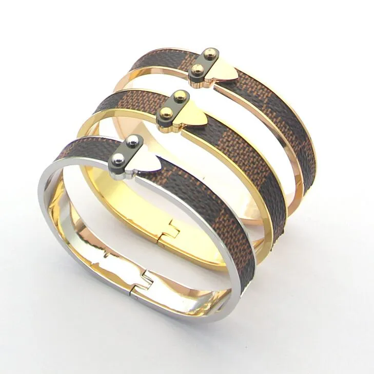 Łańcucha Bransoletka Handel zagraniczny V Sprawka Skóra Titanium Stal 18K Gold Plaid Wzór