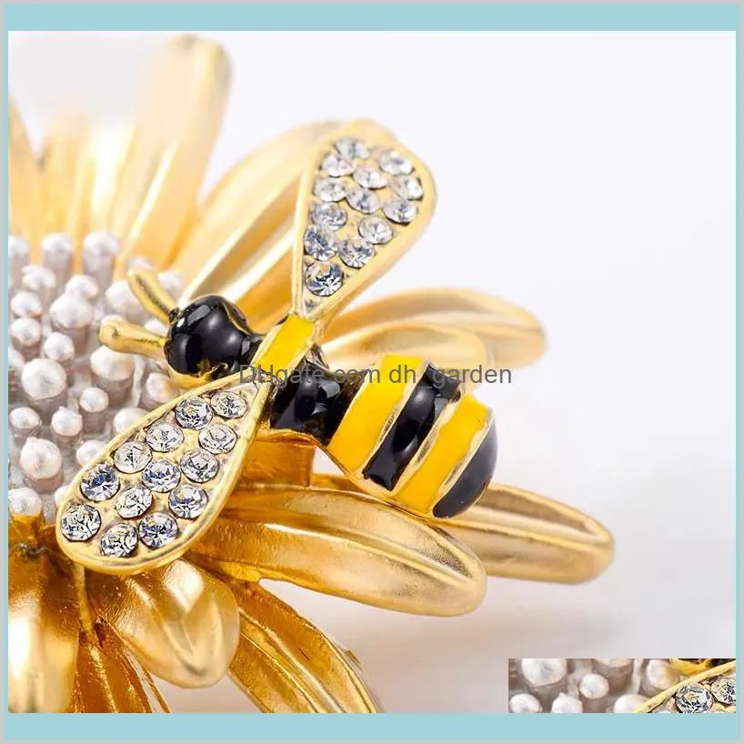 bee daisy enamel pin fashion girls brooch pins rhinstone brooches for women scarf clip insect pin accessories