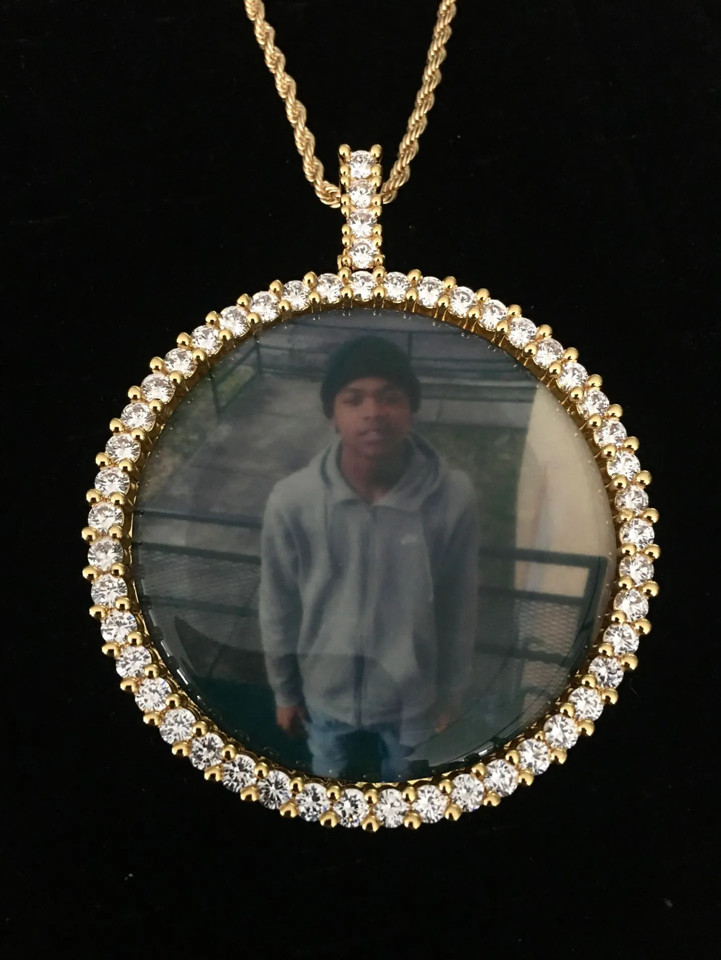 Iced out Aangepaste foto hanger Ronde Klassieke Zirkoon solide Diameter 68.5mm Groot Formaat Hiphop persoonlijkheid Photo Memory Bling sieraden