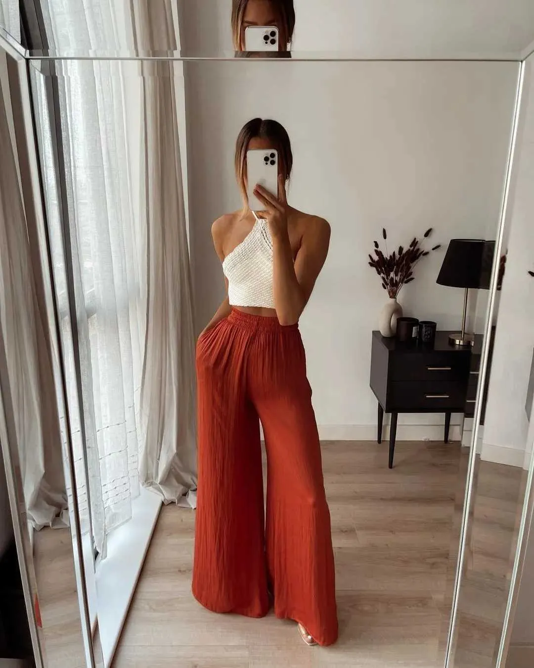 JUNWU Coral Red Loose Fit Linen Trousers Women With Elastic Waist And Fold  Design For Women Comfortable And Wide Leg British Za Style Q0801 From  Yanqin03, $14.71