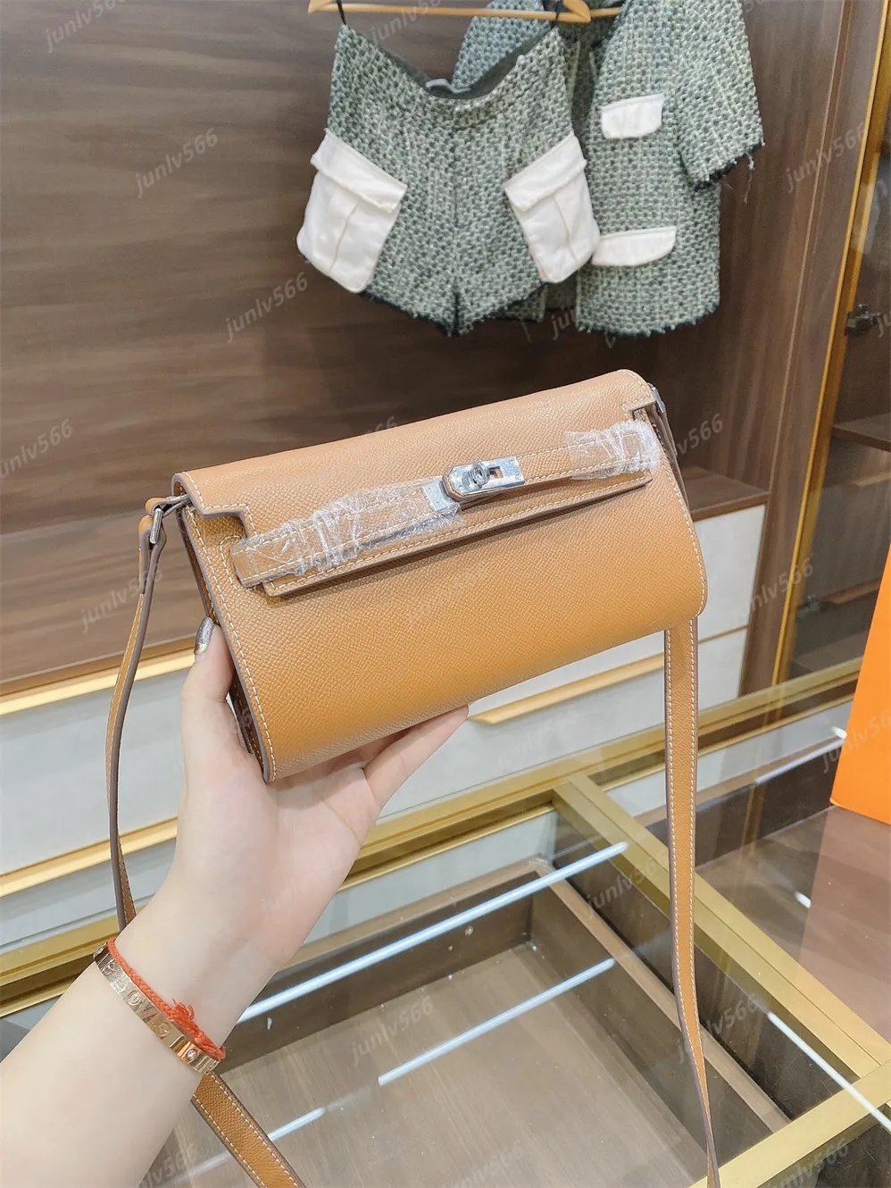 2021 wholesale handbag Chain Clutch cross waist bags women's envelope women's classic shoulder bag fashion leather handbags designer leather simple