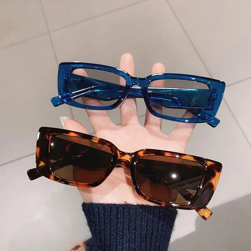 Популярные моды маленькие прямоугольники солнцезащитные очки женщины винтажные леопардовые голубые очки мужские кошка глаза солнцезащитные очки оттенки UV400