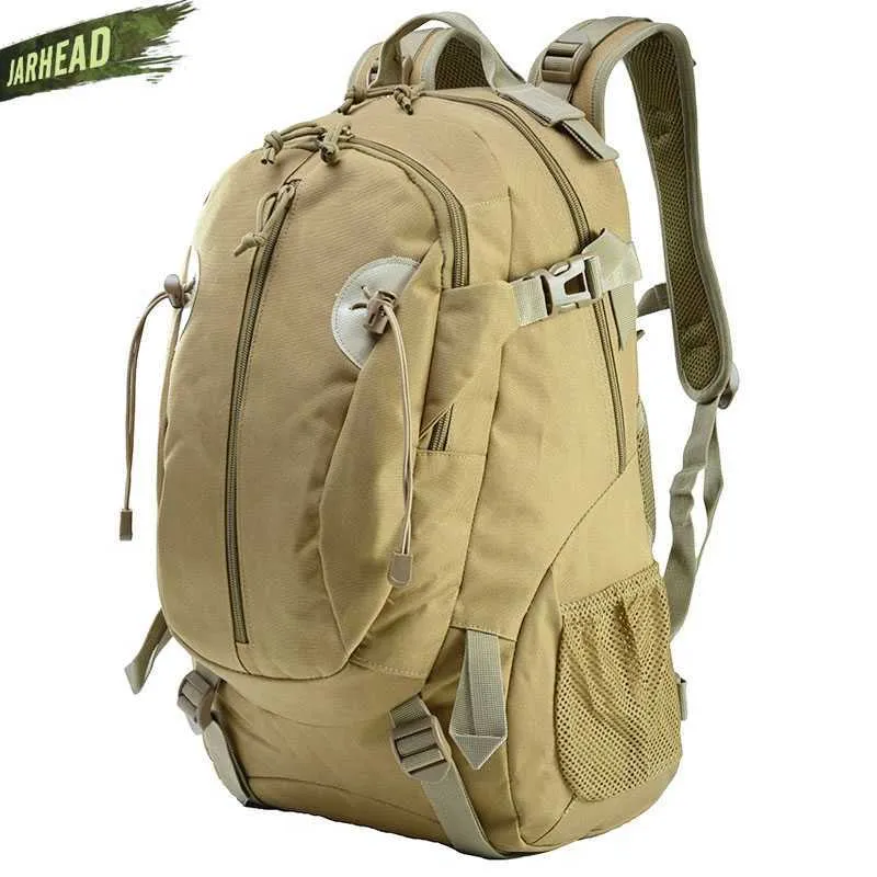 Wojskowy Tactical Assault Plecak Army Molle Wodoodporny Bug Out Torba Mały Plecak Na Zewnątrz Turystyka Camping Polowanie Knapsack ~ 30L Q0721