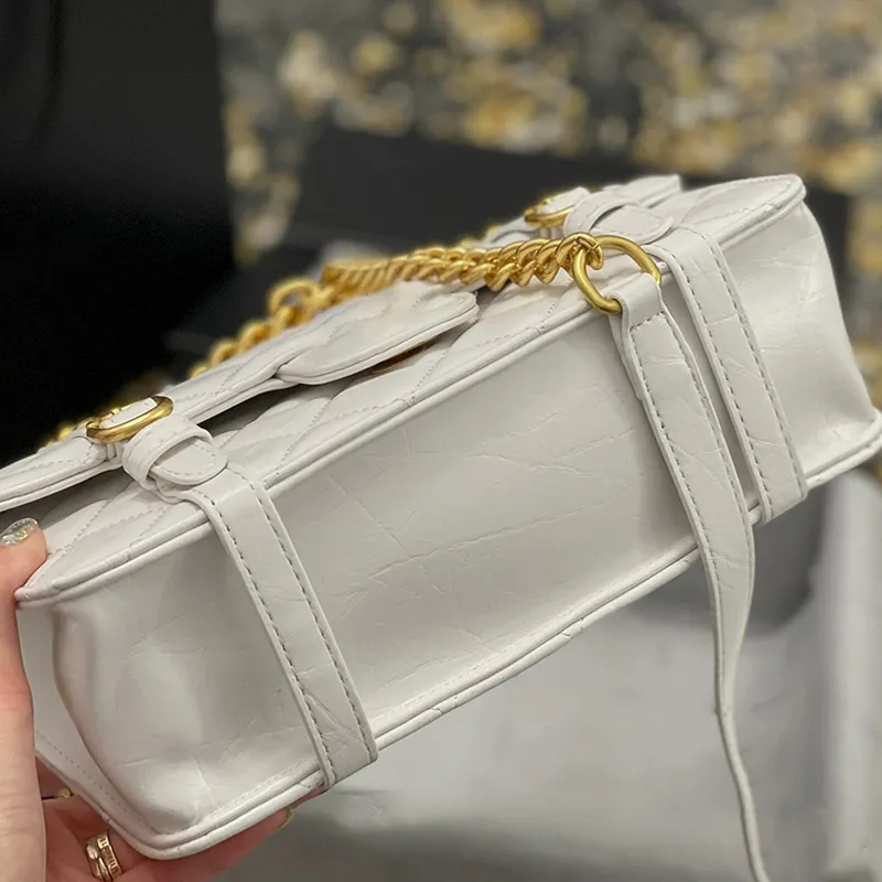 Classic single Shoulder Handbag Crossbody bag Wallet Women Luxurys Designers Leather purse gold and silver Chain clutch envelope With the original box size 14-5-18 cm