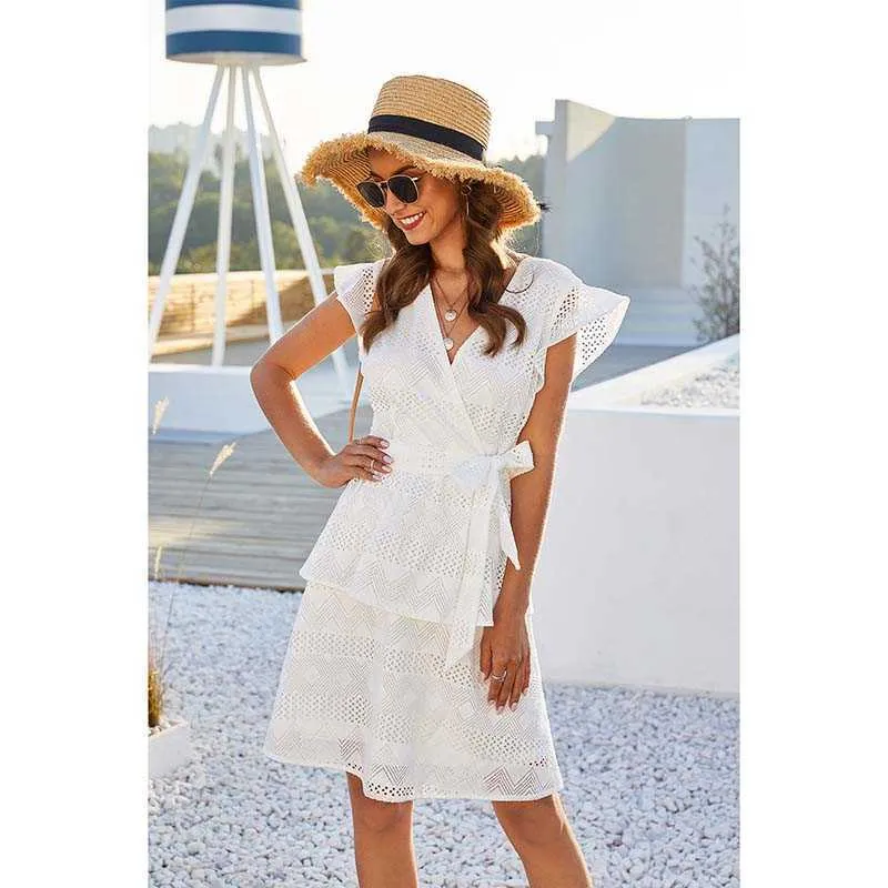 Elegante zomer vrouwen jurk sexy v-hals korte mouw holle dames cake jurken met riem W865 210526