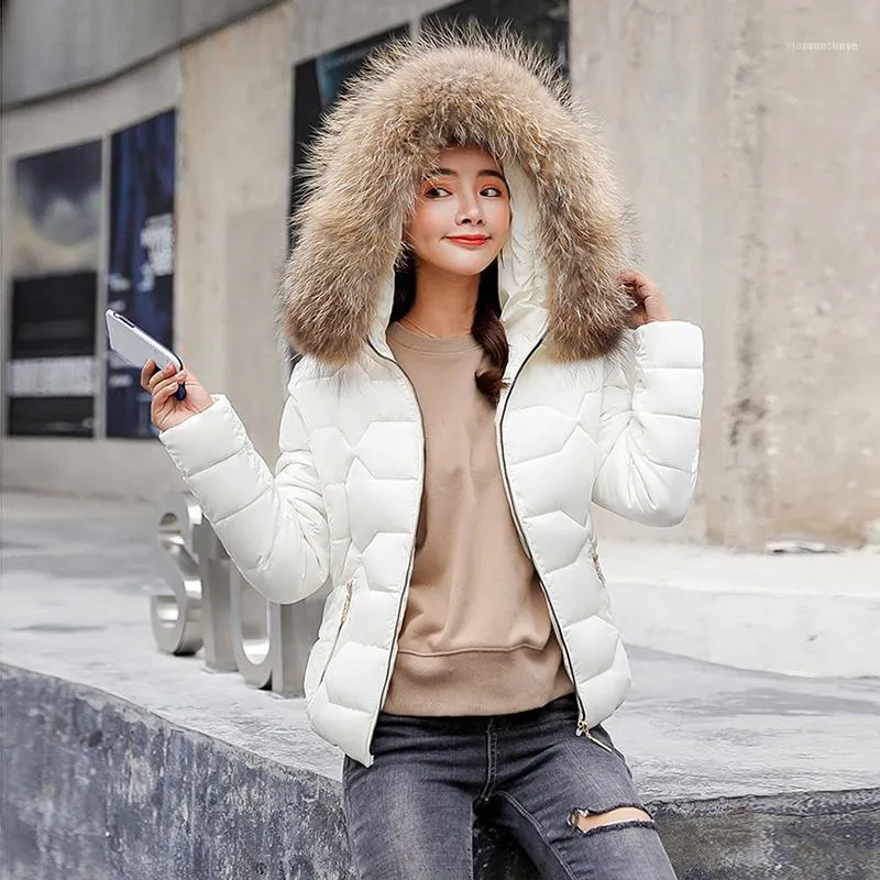 Parkas pour femmes Casual Slim Fit Manteau court Fluffy Fausse Fourrure Zipper Veste à capuche Outwear1