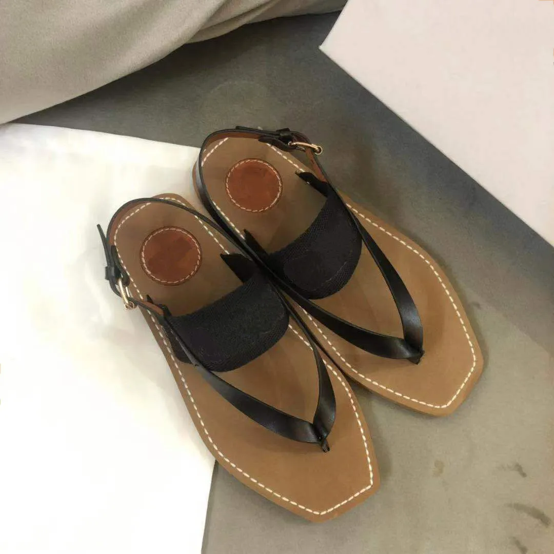 2021 C Designer Dam Strandsandaler Broderi Plattform Skor Flip Flops Loafers Sommar Flats Skor Dam Sandaler Tofflor