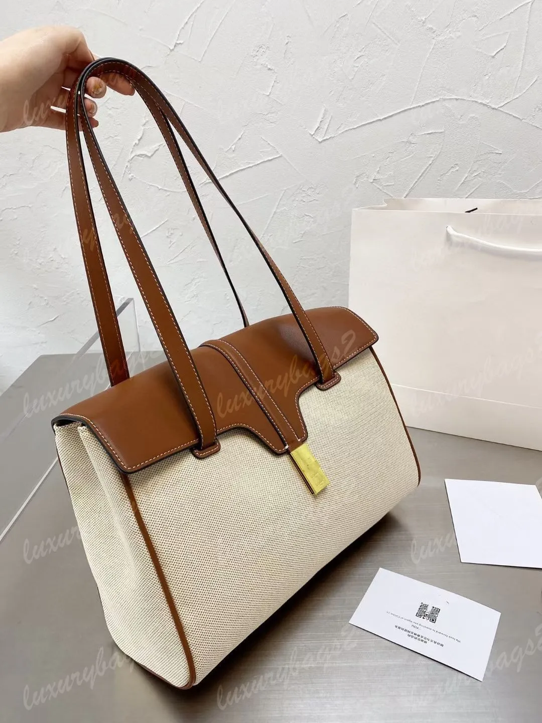 Tote Bag Totes Femme Luxurys Designers Bags 2021 Grande Capacité Les Quatre Saisons Sont Disponibles