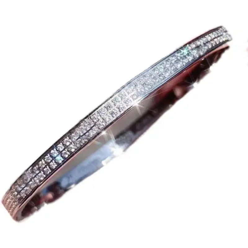 Armband Högkvalitativ Titanium Steel Gypsophila Bangle Smycken Dubbelrass Diamond Starry Sky Europeisk och Amerikansk stil Lyx kreativ kommer med presentförpackning