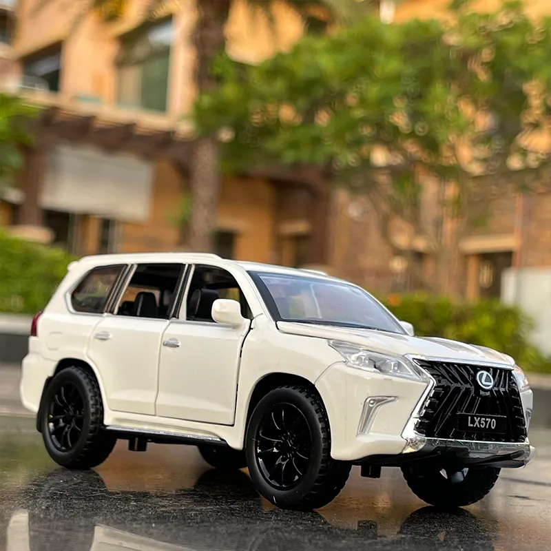 New 132 Lexus LX570 Alloy Pull Back Car Model Diecast Metal Toy Vehicles With Sound Light 6 open Doors For Kids gift