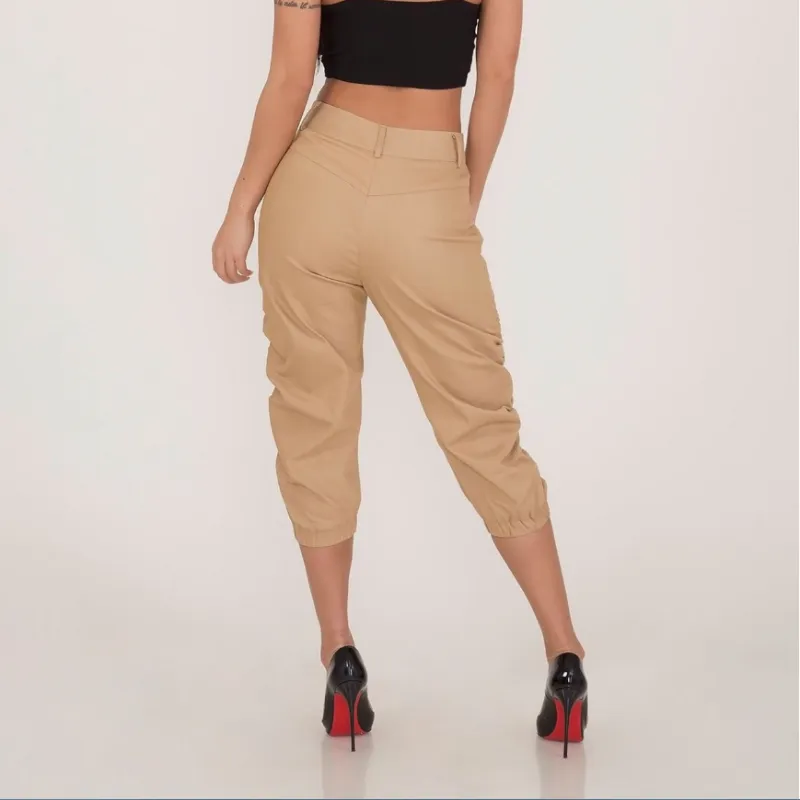 Three quarter sales ladies trousers