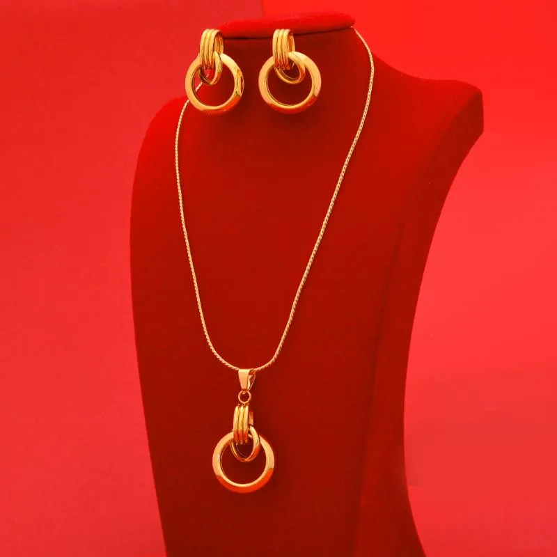 Oorbellen ketting 24 k vergulde luxe Dubai sieraden sets Afrikaanse bruiloft geschenken bruidsjuwelen sieraden voor vrouwen