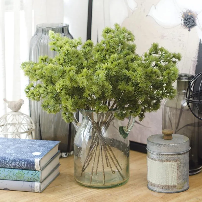 Dekorativa blommor kransar konstgjorda gr￶nt cypress tr￤d blad tall n￥l l￤mnar gren jul br￶llop hem el falskt
