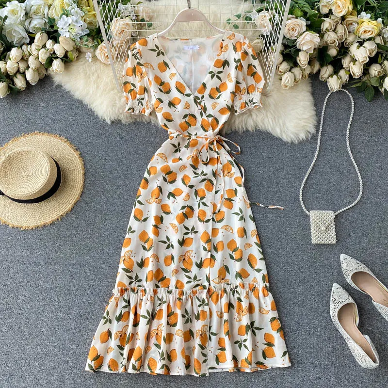 Fransk Orange Skriv ut Wrap Klänning Kvinnor Retro Sweet Puff Sleeve Ruffles Klänning Höst Bohemian A-Line Holiday Beach Dress 210419