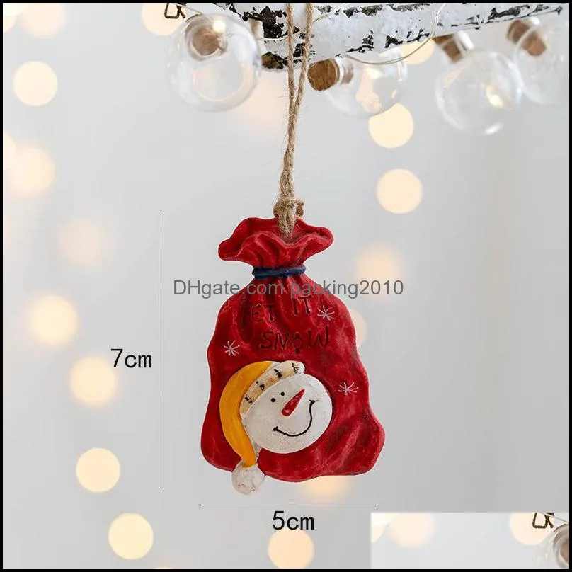 Christmas Pendant Christmas Socks Gift Bag House Snowman Resin Pendants Xmas Tree Decorations LLA9126