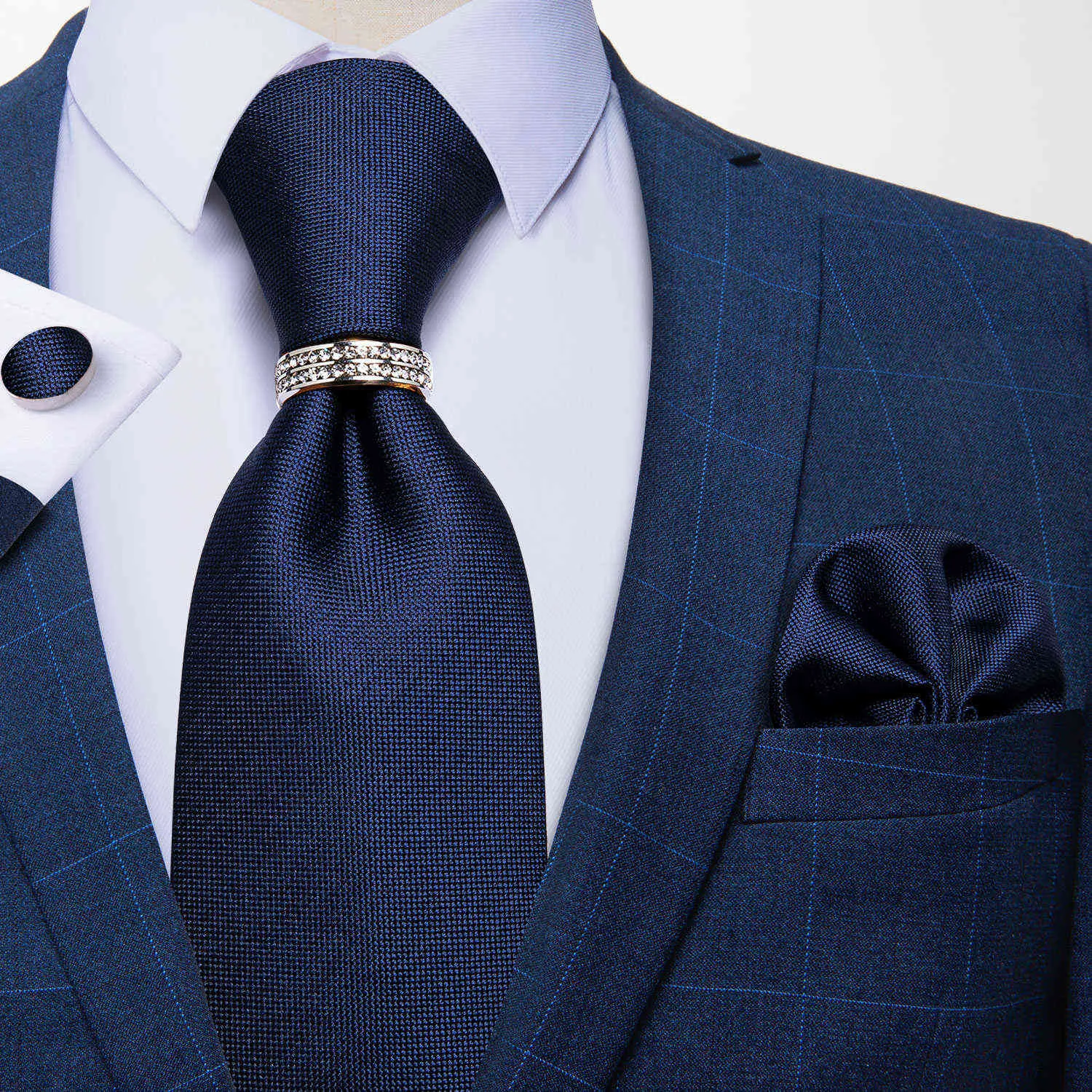 Nowy projektant mody Solidna ciemna granatowy Niebieski Krawat Formalny Biznes Krawat Kieszonkowy Plac Cufflinks Krawat Zestaw Pierścień Mężczyzna Prezent Dibigu H1018