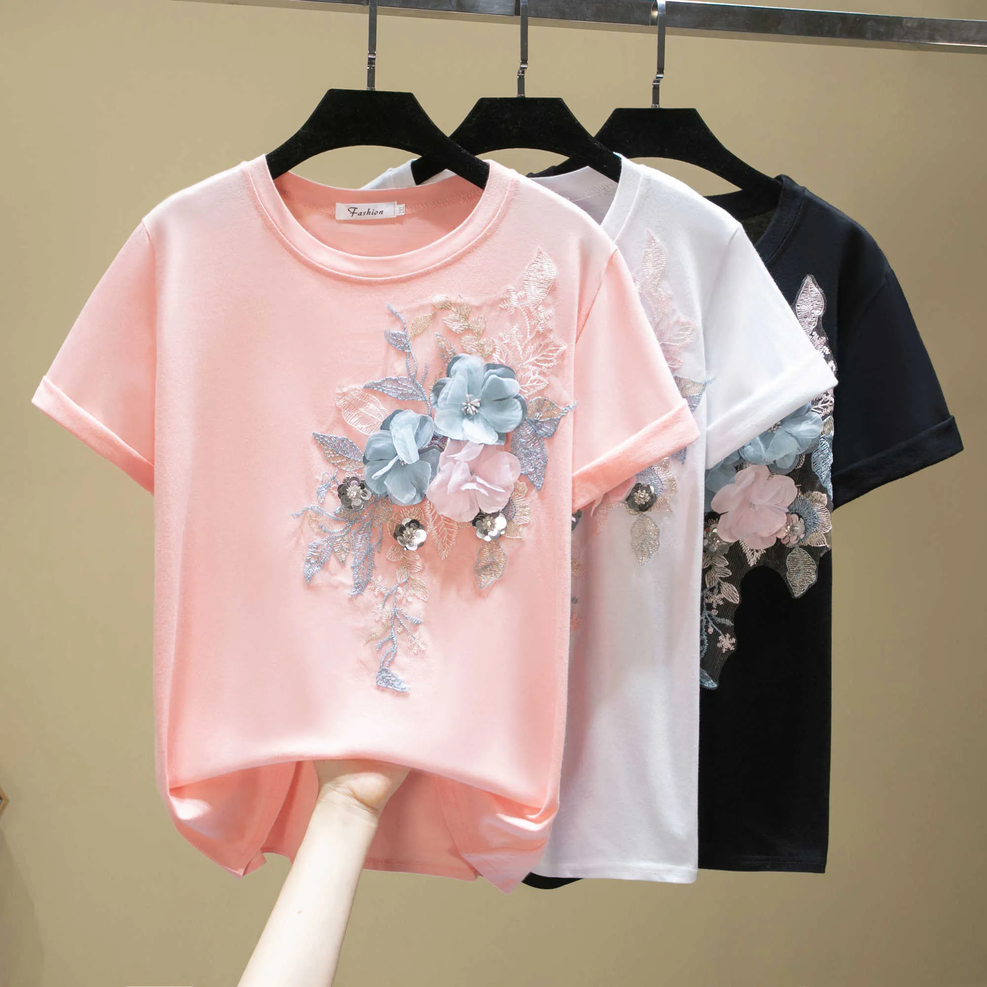 Tops Frauen Sommer Floral Stickerei T Shirts O Neck T-Shirt Baumwolle T-shirt Weiß Camiseta Mujer Vetement Femme 210604