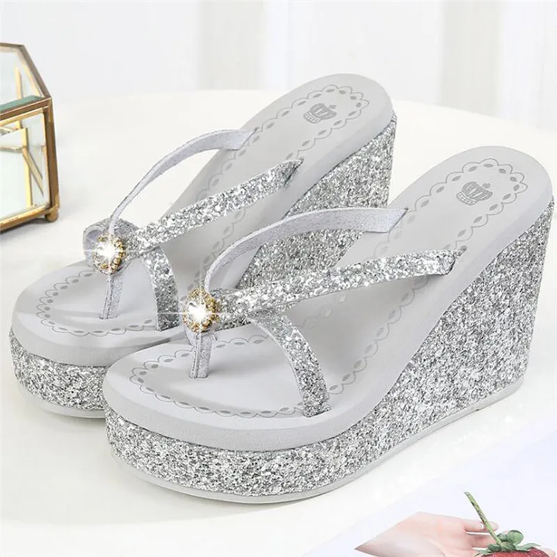 Piattaforma estiva da donna Pantofole scarpe sandali da spiaggia strass paillettes pendenza con infradito traspiranti zeppe lucide donna