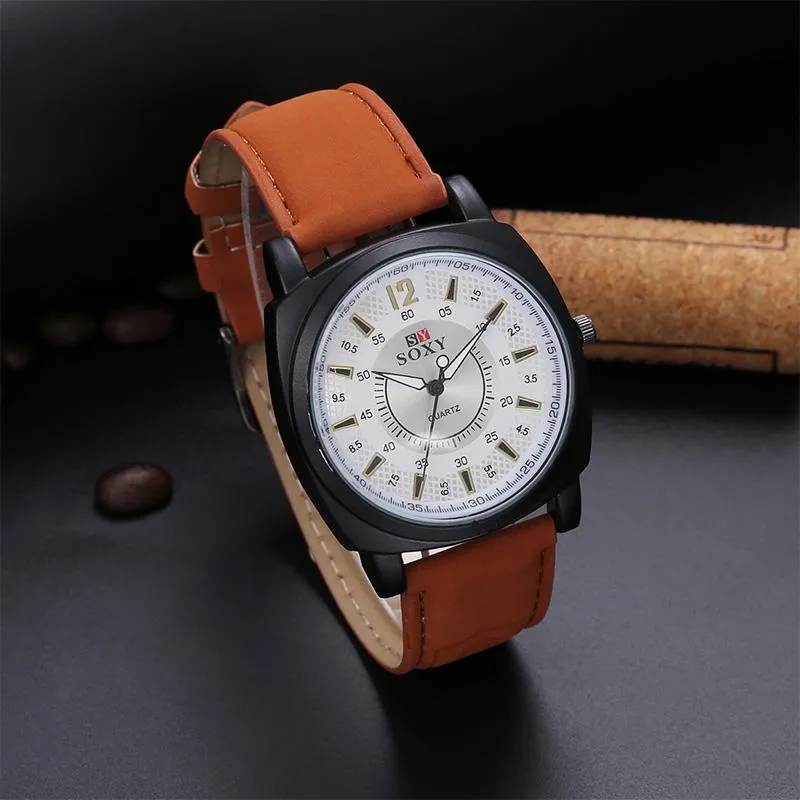 Armbandsur Soxy Brand Men's Watch Men modesportklockor läder militär män klocka saat relogio masculino reloj hombre