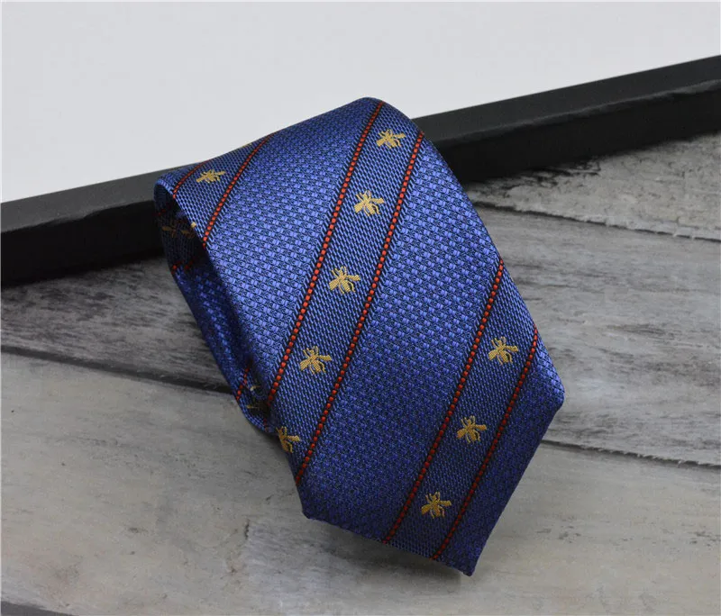 Luxury Men's Tie Classic Design Boutique Mulberry Silk Slips Mode Business Tie 7.0cm Märke Presentförpackning