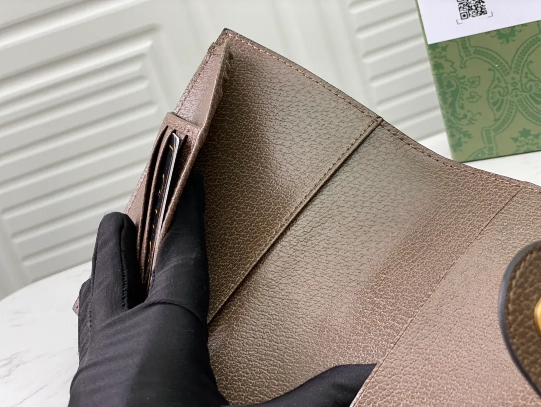 Original Luxury G Word Bags Passportpaket Kvinnlig designer Coin Purse Damläder Diagonal Span Wallet Credit Holder Box 2607