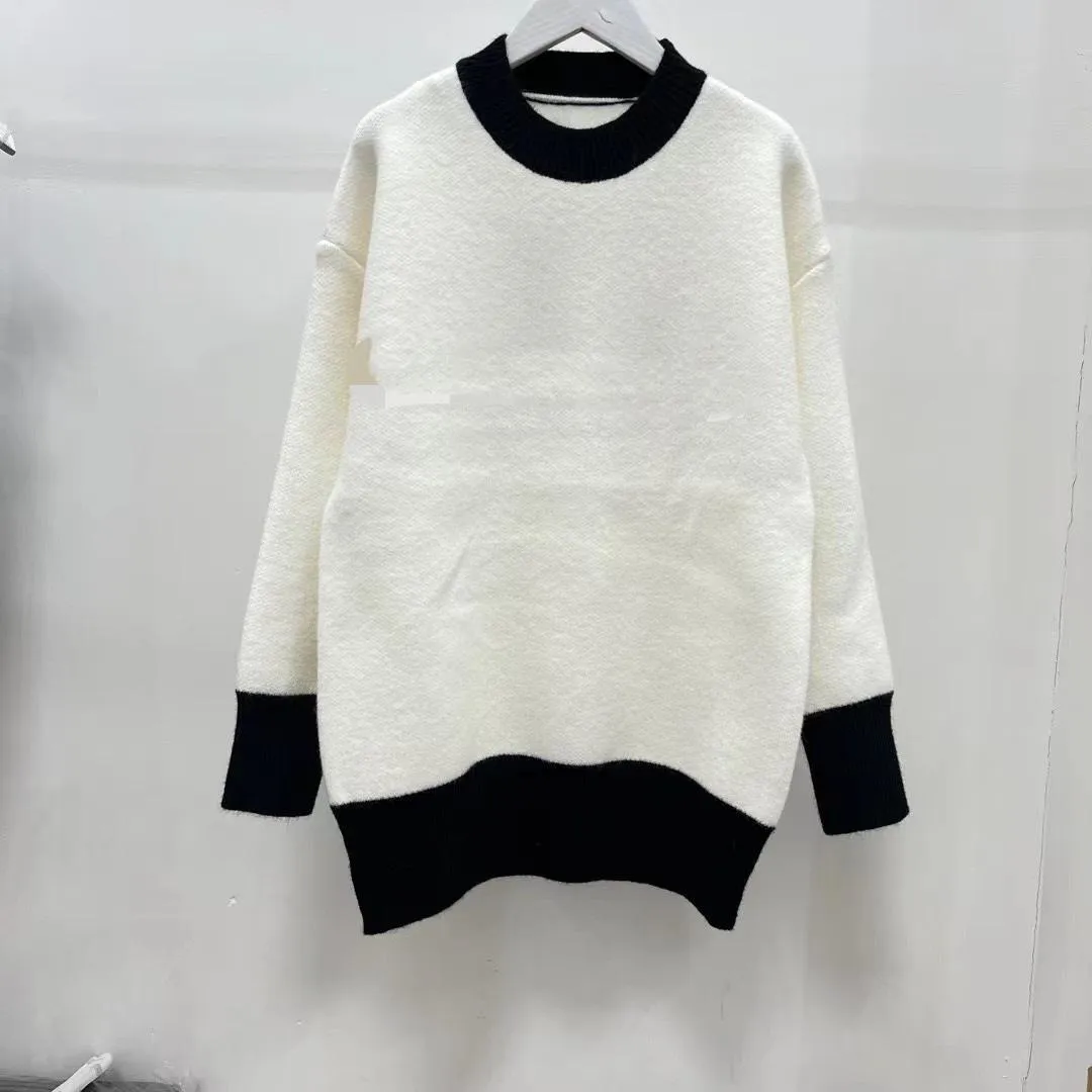 1225 2021 Spring Summer Brand Same Style Sweaters Black White Pullover High Quality Crew Neck Long Sleeve Sweater Women Clothes Qiani