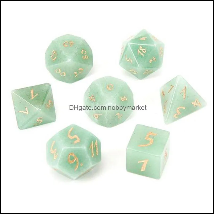 Loose Gemstones Jewelry Natural Green Aventurine Grawerowanie Dungeons and Dragons Game-Number-Dice Customized Stone Role Play gry Polihedron Cr