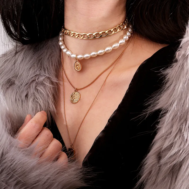 Punk Multi Layered Pearl Choker Ketting Kraag Verklaring Maagd Maria Coin Crystal Hanger Ketting Dames Sieraden Geheel