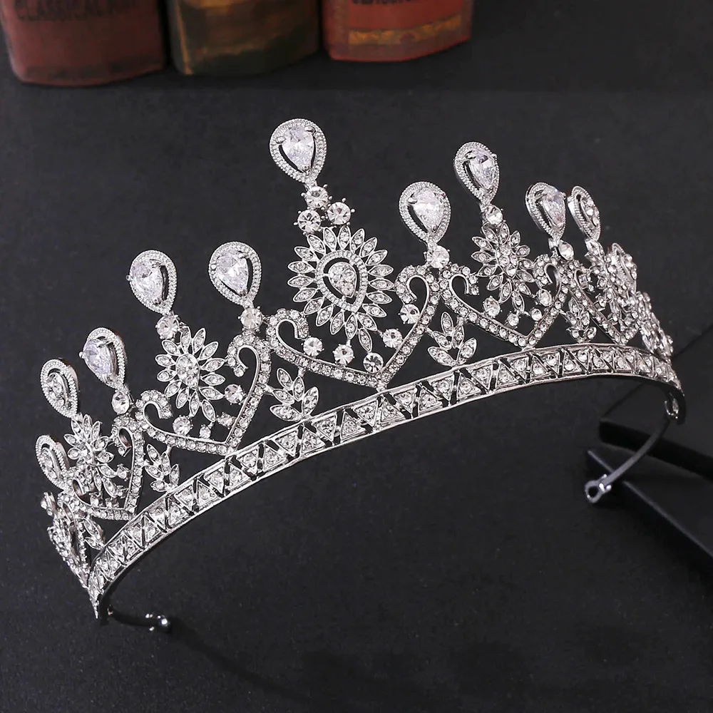 Cabeças Shinning Tiaras e coroas Noiva Big Hollow Crystal Crewn Coroa Rainha King Hair Jewelry Acessórios