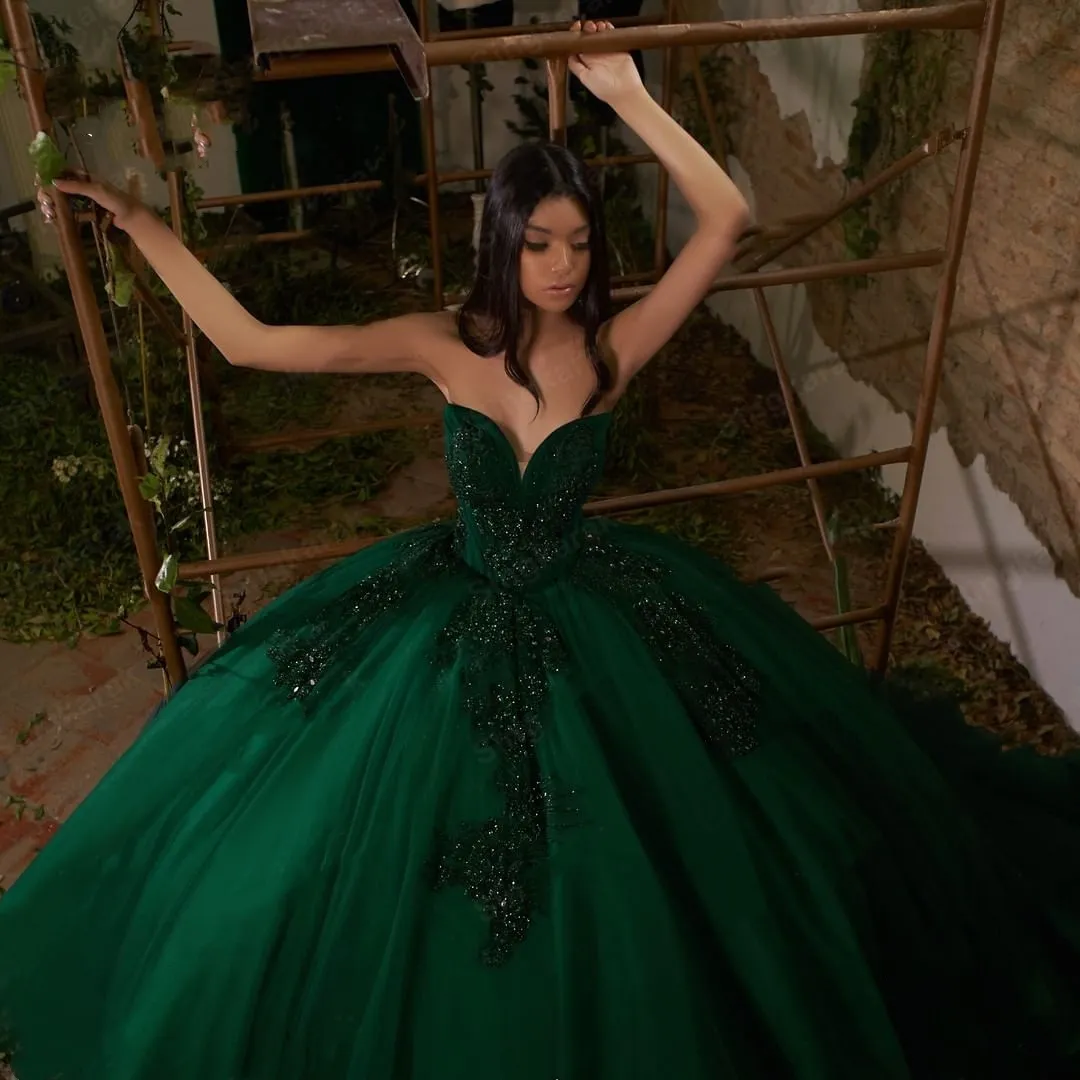 Vestidos de 15 años color verde oscuro cheap