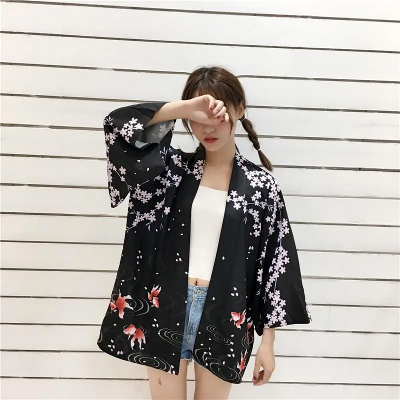Blusas Femima Japanese Kimono Cardigan Summer Goldfish And Flowers Pattern Print Loose Sunscreen Blouse Women Casual Tops Women's Blouses &