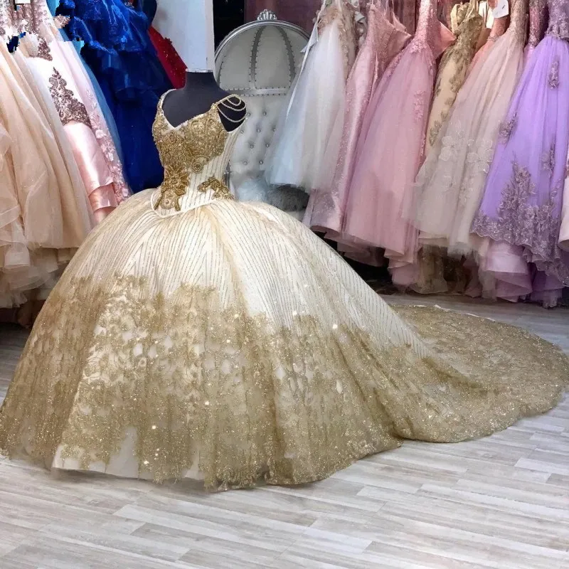 멋진 골드 스팽글 볼 가운 Quinceanera 드레스 페르시 달콤한 16 드레스 플러스 사이즈 Applique Vestidos de 15 Prom 가운 법원 열차