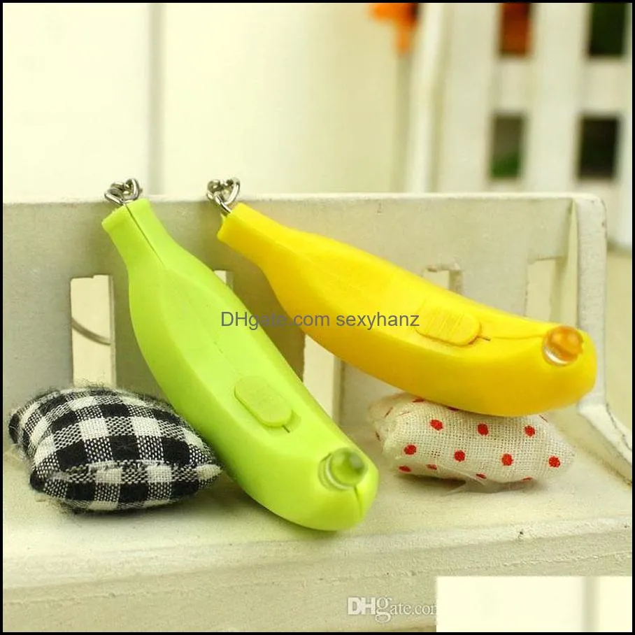 FAHMI Jewelry 2021 6*2cm Mini Led light Flashlight Banana Key Rings Creation Safe Bag Phone Car Pendant Keychain XMAS Toys Gifts