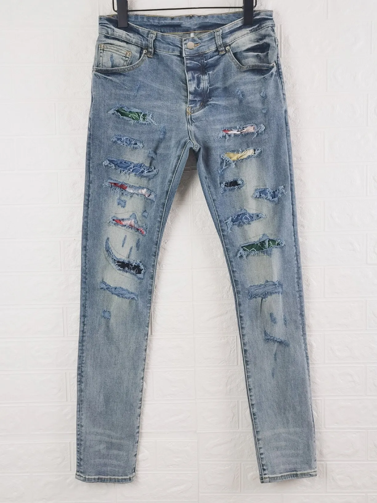 2021 Herren Jeans Hosen Lange Skinny Destroy Quilt Ripped Straight Cut Loch Mode Luxus Designer Jeans Herren Designer Kleidung2539