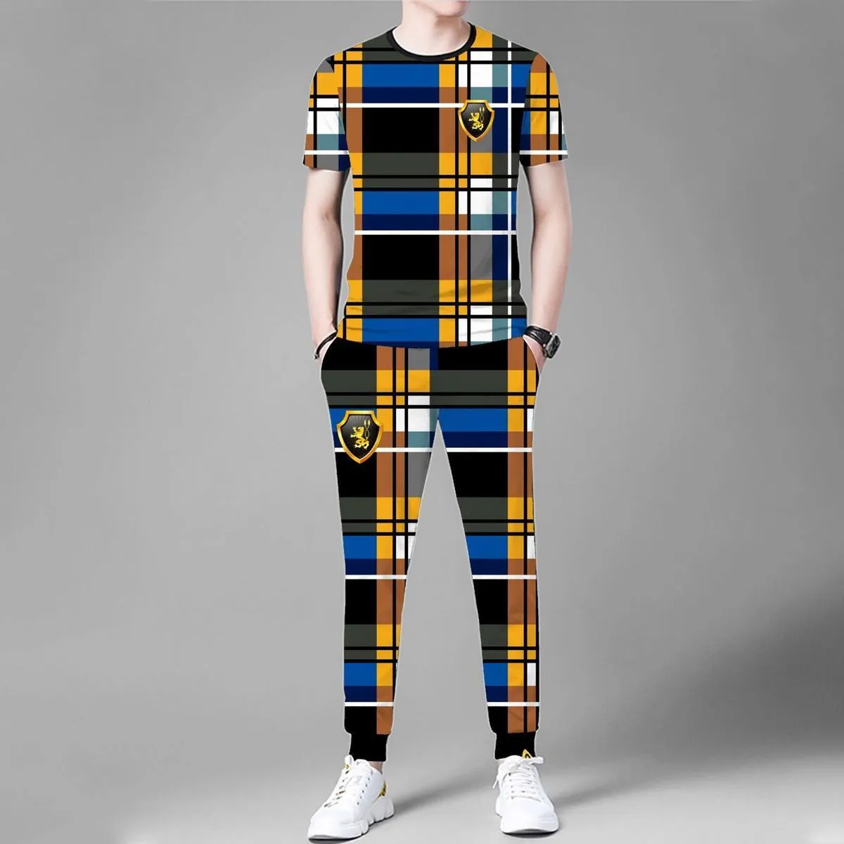 2021 Eşofman Moda Tasarım T-shirt + Pantolon 2 Parça Setleri Katı Renk Suit Yüksek Kalite Erkek S Ter Suits Hip Hop Erkek Joggers Artı Boyutu L-4XL