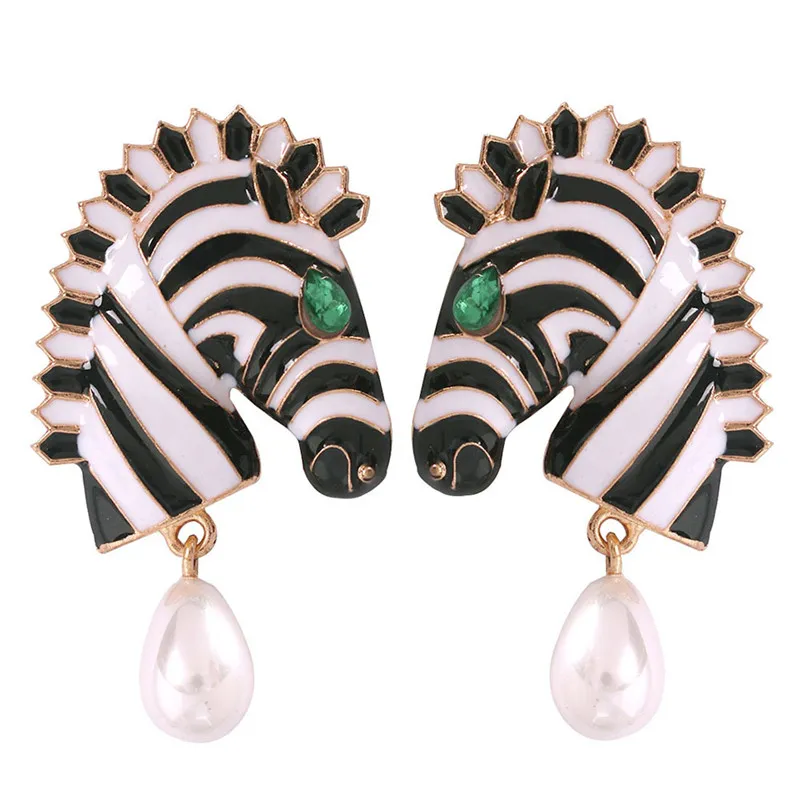 Güzel Artsy Pony Saplama Küpe Zebra Desen Küpe Takı Charms Kadınlar için E6376