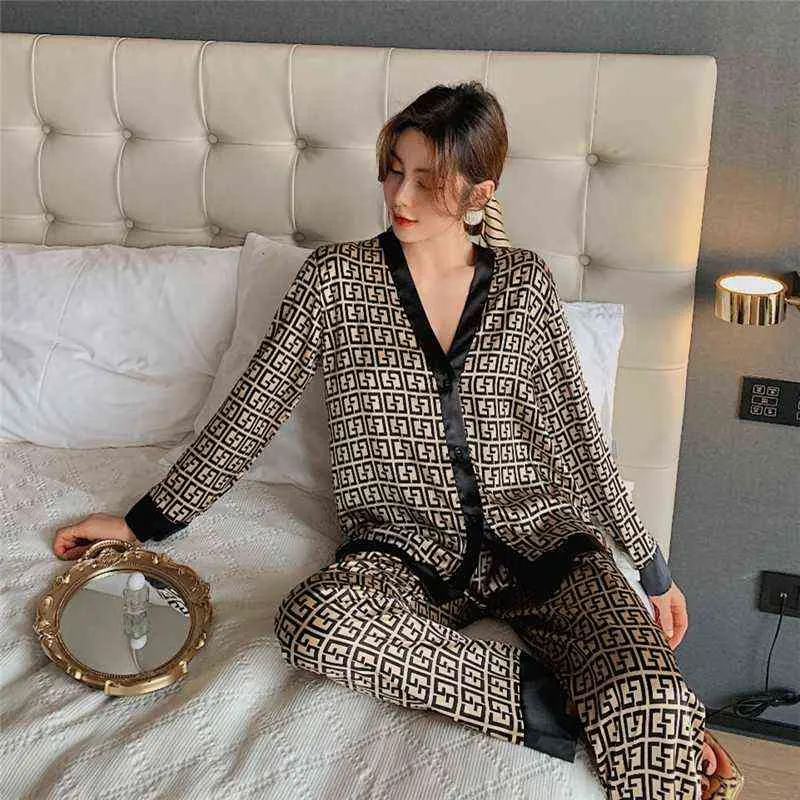 JULY'S SONG Pajamas Set Women Stain Spring Summer Sleepwear Retro Luxury Ice Silk 2 Pieces Letter Printing Long-sleeved Homewear 211109