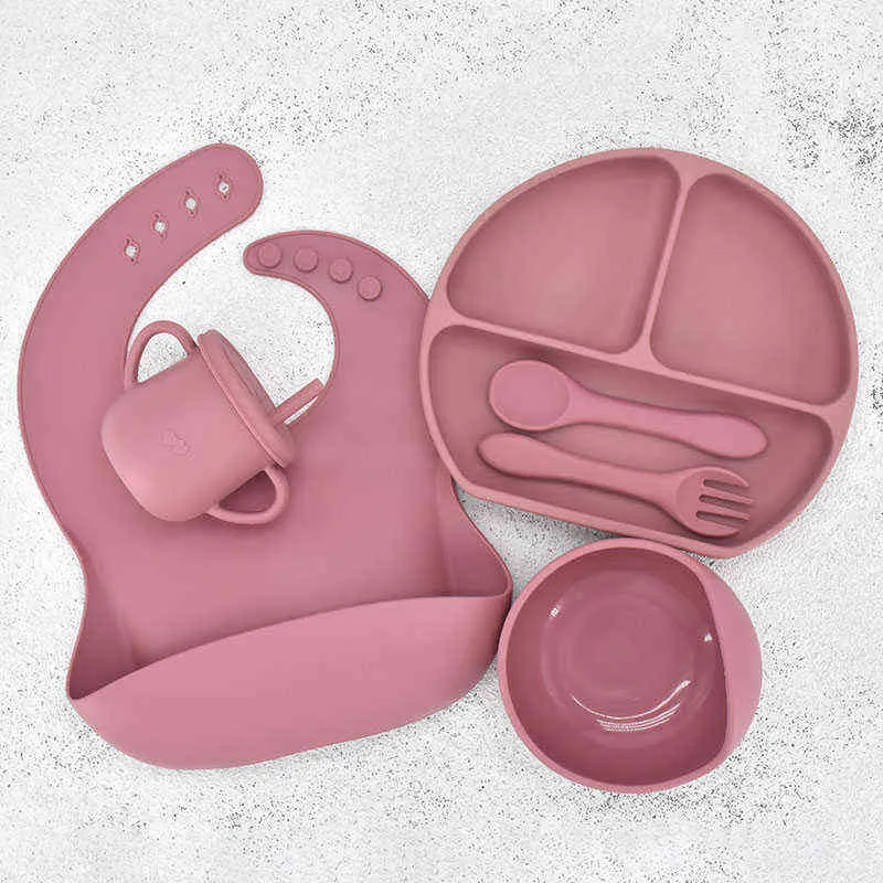 6 Sztuk / zestaw Baby Silikonowe Płyta Zestaw łyżki Wysokie krzesło Karmienie Silikonowe Bowl BIB Anti-Fall Baby Dishes BPA Bezpłatne Naczynia do dziecka G1210