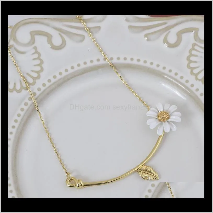 luxury designer jewelry women bracelet white daisy bangle copper with gold plated elegant flower earrings choker jewelry suit fashion