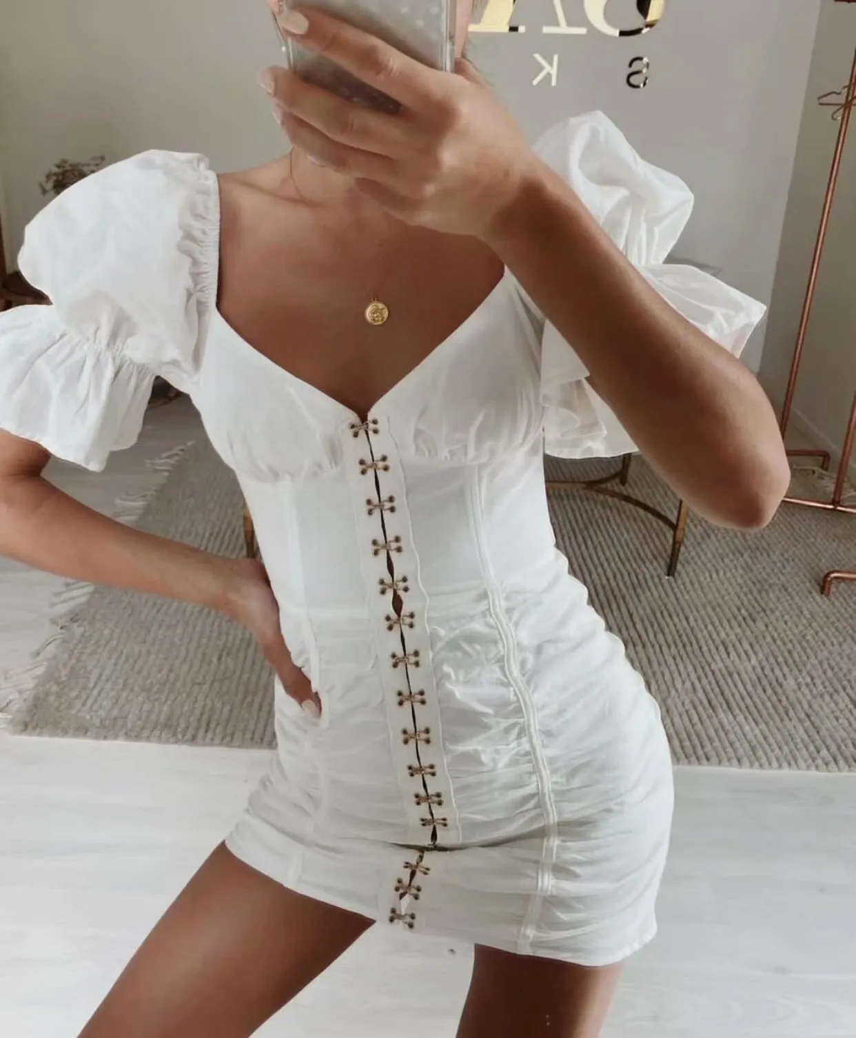 INSPIRED white for short puff sleeve summer mini frill hook eyes front sexy women bodycon dress new 210412