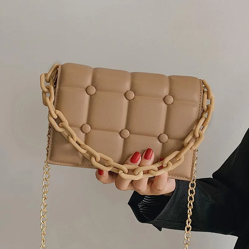 أكياس مساء سلسلة سميكة بو الجلود crossbody للنساء 2021 بلون اللون الأزياء منقوشة الكتف حقائب السفر حقيبة صغيرة