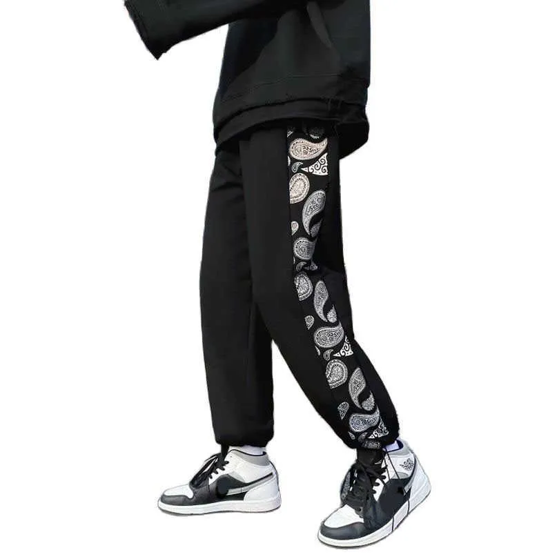 Summer Sport Spodnie Mężczyźni Bandana Jogger Paisley Jogging Szeroki Dres Loose Spodnie Odzież 2021 Streetwear Y0811