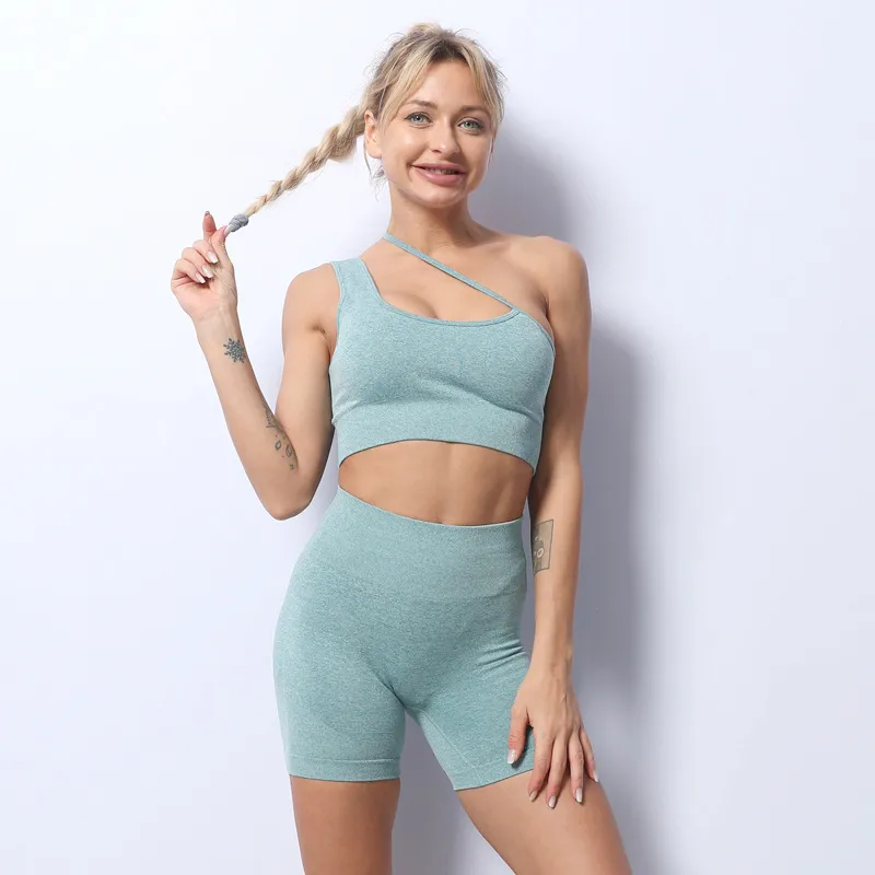 Projektant Joga Sportwear Dresy Dresy Fitness Bra Krótki Rękaw T Shirt Spodenki Topy Legginsy Outfits Outdoor Spodnie Sportowe Siłownia Garnitur Odzież Yogaworld Runner Set Casual Casual