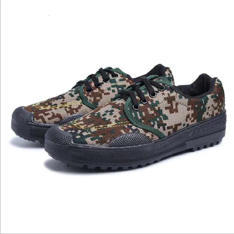 Hommes Chaussures de course Chaussures Camouflage Léger Respirant Confortable Hommes Baskets Toile Skateboard Chaussure Sport Baskets Coureurs Taille 40-45