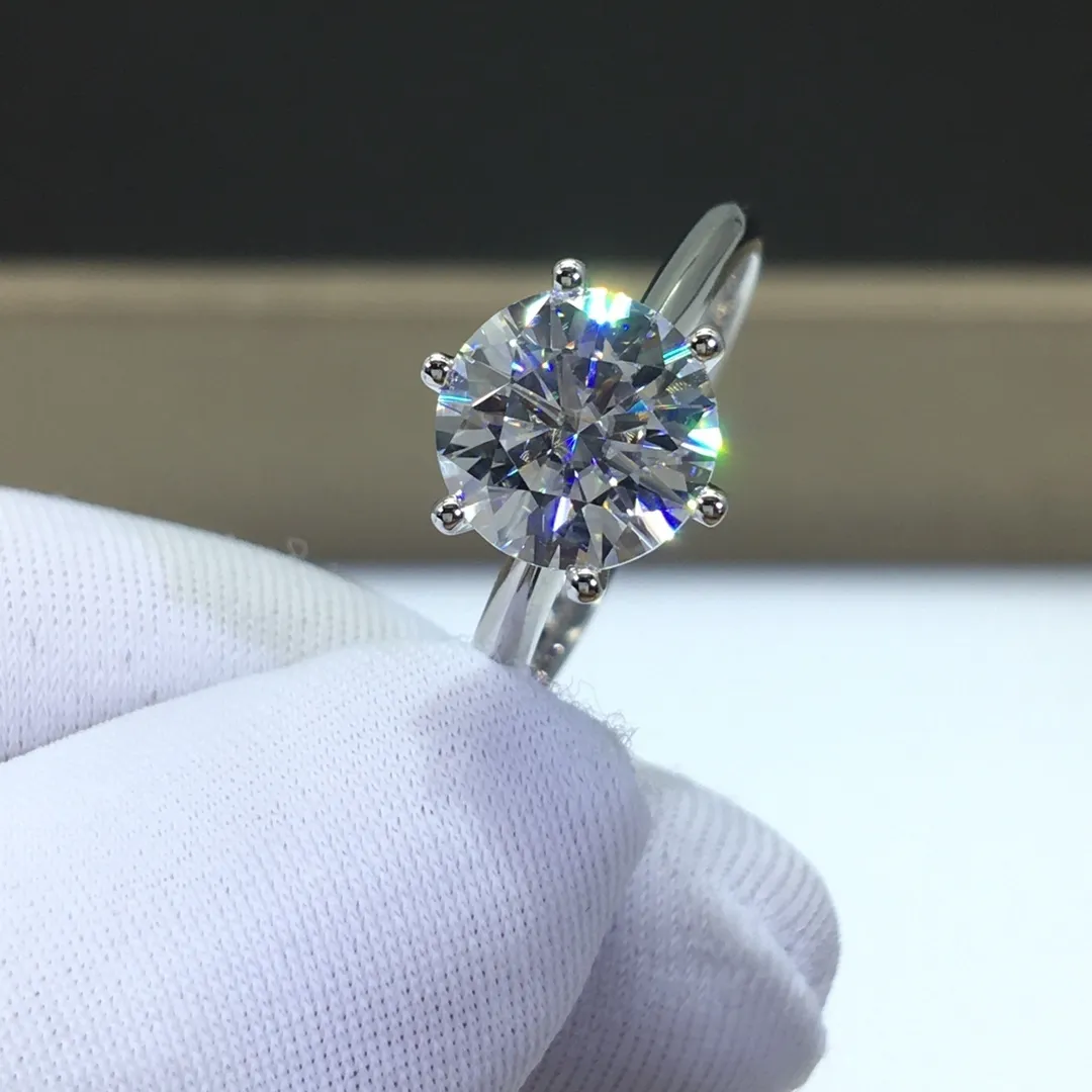 Inbeaut Przyjazd polerowany 925 Silver Platinum Plated 2-3 CT Pass Diament Test Okrągły Doskonały Cięcia Muissanite Pierścień Teen Girl