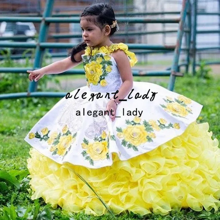 Mexicano Branco Daffodil Flor Meninas Vestidos Puffy Tiered Saia 3D Laço Floral Little Pricess Kid Birth Aniversário Comunhão Vestido Vestido